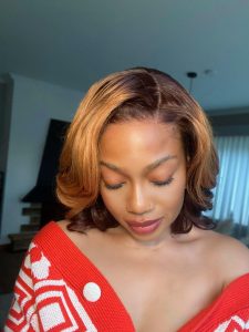 HD Closure Wig: The Perfect Blend of Realism and Convenience 2 8