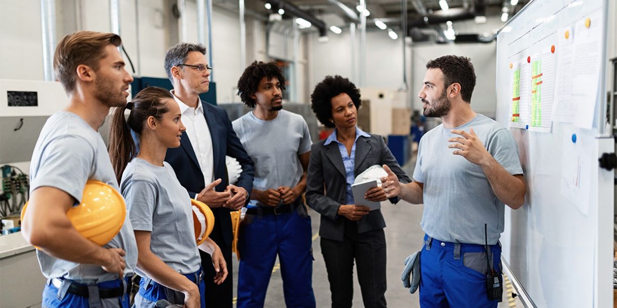 Looking for Flexible Hiring Solutions? Here's How a Temporary Agency Can Help 1 warehouse workers c779cd27